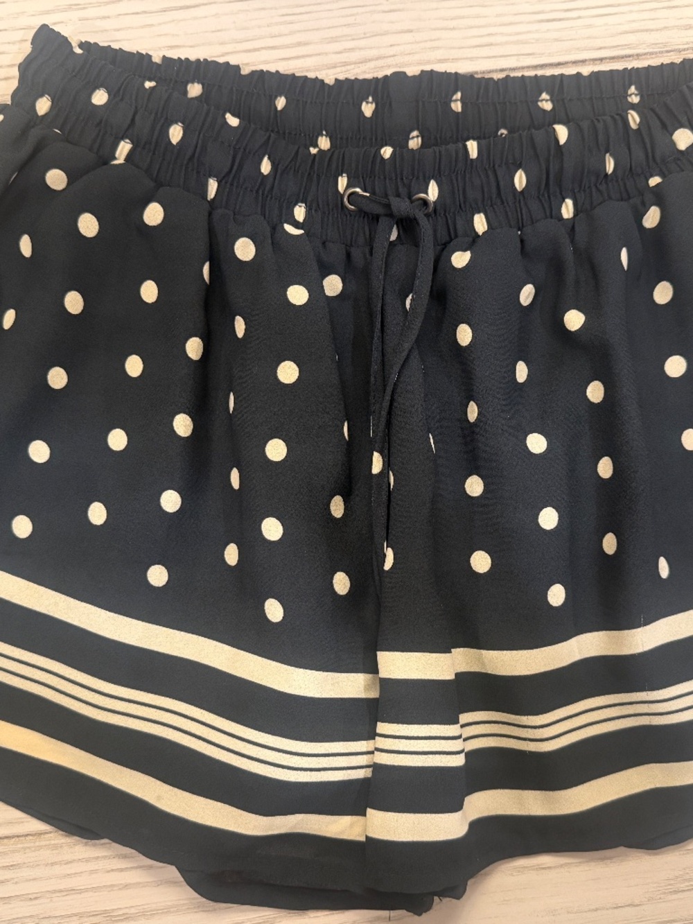 Anthropologie Elevenses Dotted Line Shorts Navy Blue Ivory Polka Dot XS pockets